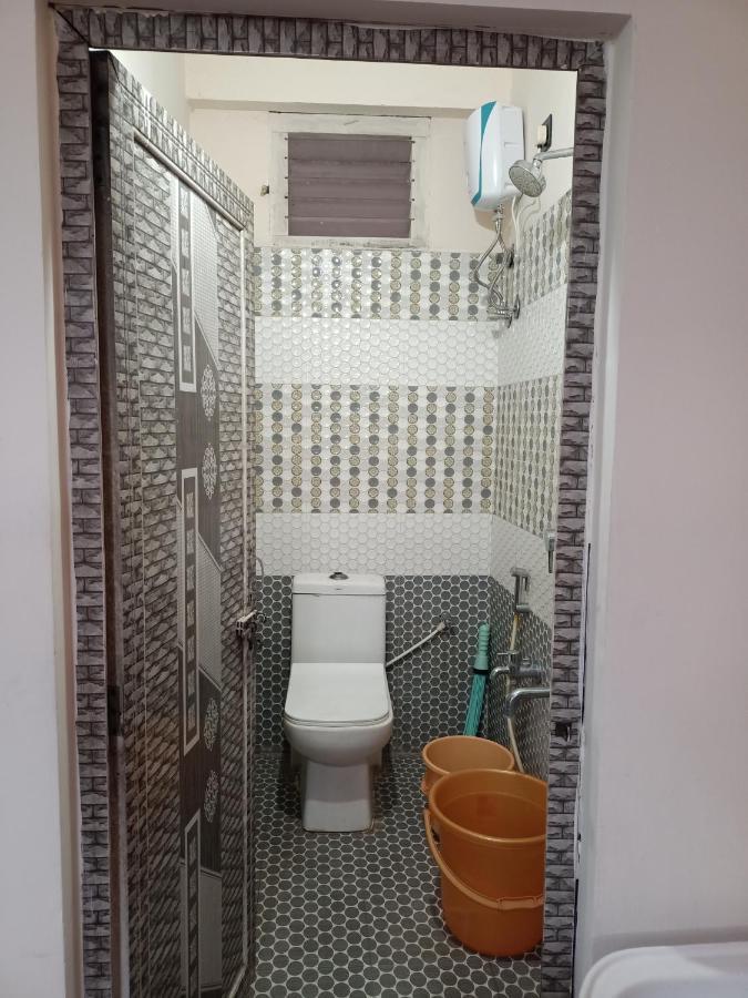 Sri Govinda Nilayam Home Stay 1 Вишакхапатнам Экстерьер фото